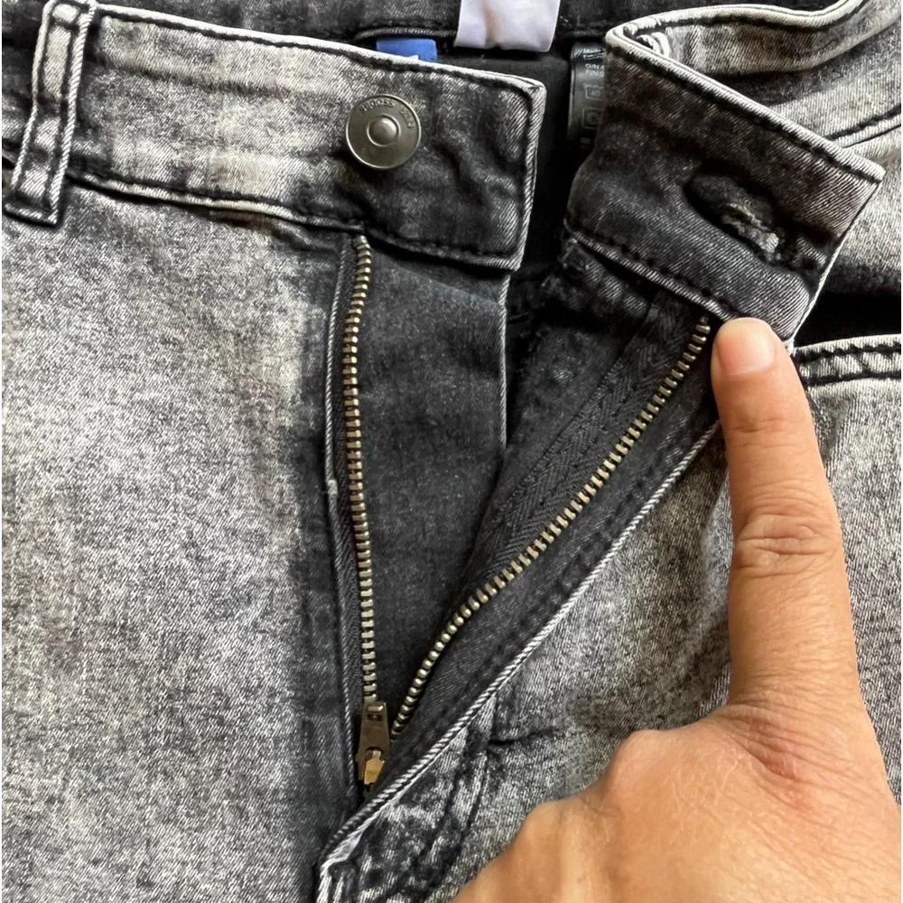 DIVIDED BY H&M SKINNY JEANS - Picture 4 of 9